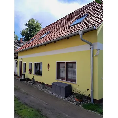 Apartment Jahnke Auf Usedom Mit Terrassee, Wlan Zirchow